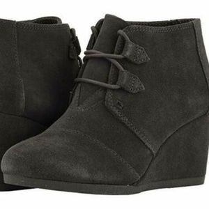 Toms $90 Forged Iron Grey Suede Women's Kala Wedge